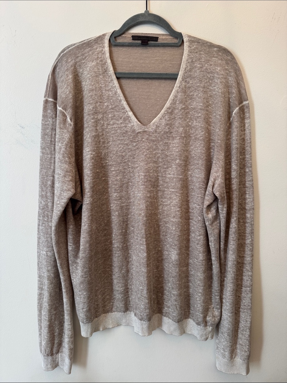 John Varvatos linen v-neck sweater features a lightweight slub texture